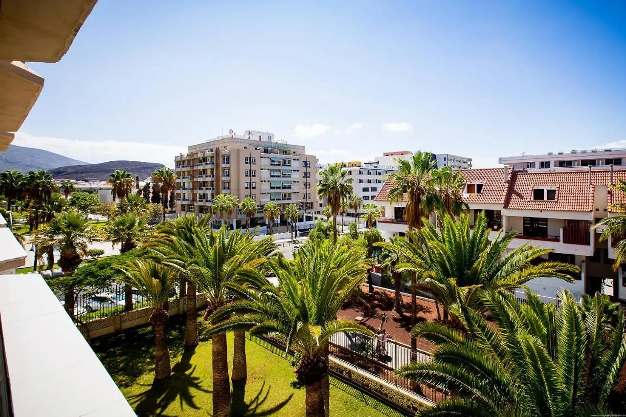 Go2Tenerife Apart'Zebra Pool & Sea View Плая-де-лас-Америкас